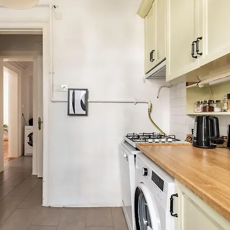 Charming Historical In Galata * 伊斯坦布尔