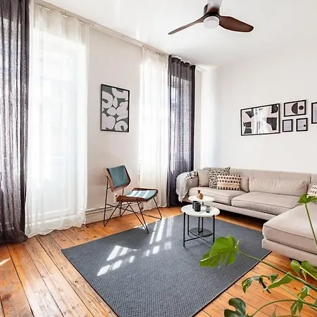 Charming Historical In Galata Appartement Istambul