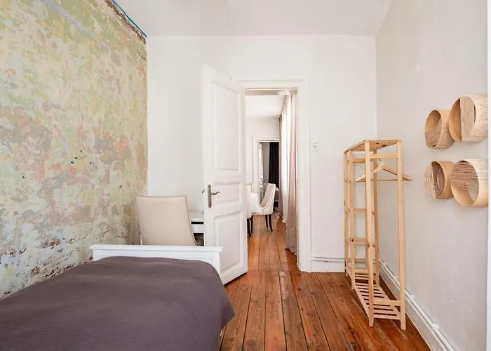 Charming Historical In Galata Appartement Istanboel